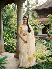 Kerala Kasavu Saree – Off-White Cotton with Gold Zari Checks & Border